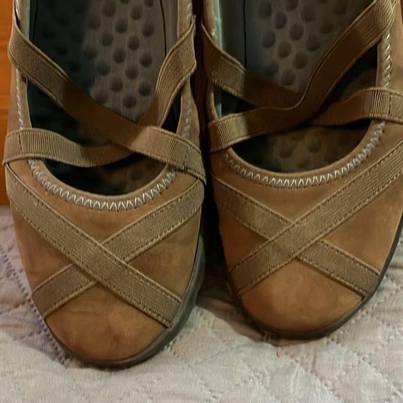 Privo by Clark’s Mary Jane Loafers Shoes - Picture 2 of 9